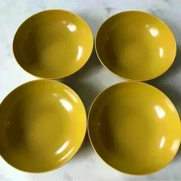 13 pieces  Maplex Melamine dinnerware in harvest gold - Picture 5 of 10